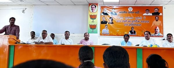 उप चुनाव में प्रत्याशी का चयन कार्यकर्ताओं की राय के बाद ही होगा तय – कैबिनेट मंत्री डॉ. धनसिंह रावत