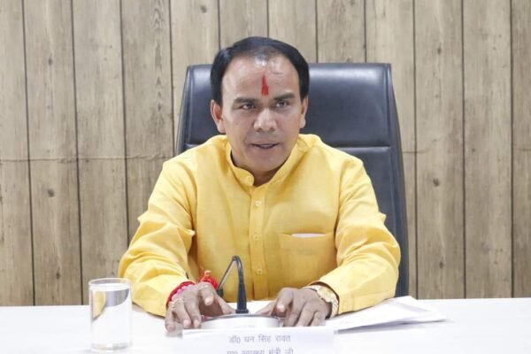 शिक्षक दिवस पर सभी विद्यालयों में आयोजित हों कार्यक्रम – शिक्षा मंत्री डॉ. धन सिंह रावत