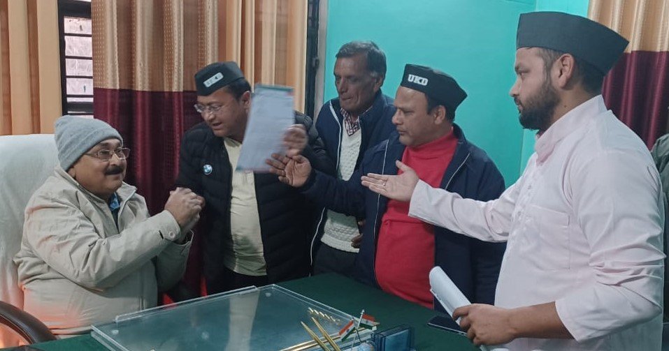 उक्रांद ने आरक्षित वन क्षेत्र से ग्रामीणों को हटाये जाने के नोटिस भेज का किया विरोध