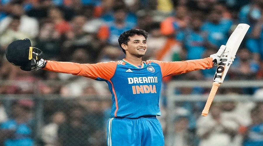 ICC रैंकिंग : अभिषेक शर्मा टी20I में बने नंबर-1 बल्लेबाज, रचा इतिहास