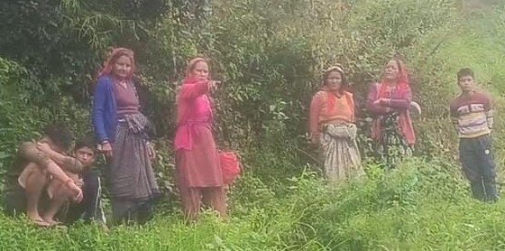 खन्नी गांव के ऊपर भू-धंसाव, ग्रामीण दहशत में