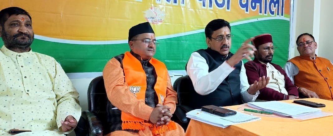 स्वदेशी अपना कर भारत बनेगा आत्मनिर्भर – लखेडा