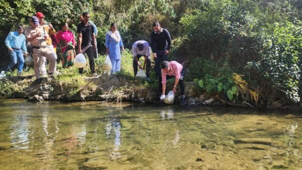 ज्योसियाना में मत्स्य पालन से ग्रामीणों की आजीविका होगी सशक्त, 50 हजार मत्स्य बीजों का संचय