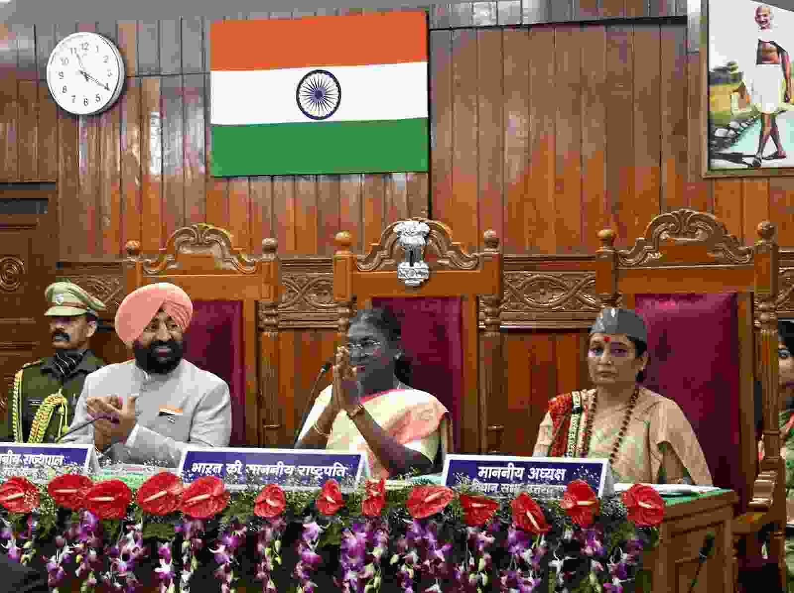 राष्ट्रपति द्रौपदी मुर्मु ने उत्तराखंड विधानसभा को किया सम्बोधित, उत्तराखंड की सराहना