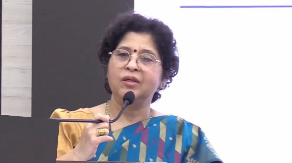 स्वास्थ्य महानिदेशक ने अधिकारियों को स्वास्थ्य सेवाओं की गुणवत्ता, बायोमेट्रिक उपस्थिति समेत दिए विभिन्न निर्देश