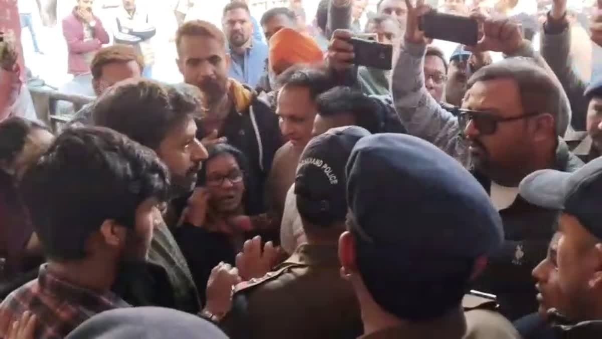 उत्तराखंड : मोर्चरी में चूहों ने कुतर दिया शव, मचा बवाल, डीएम ने बैठाई मजिस्ट्रियल जांच