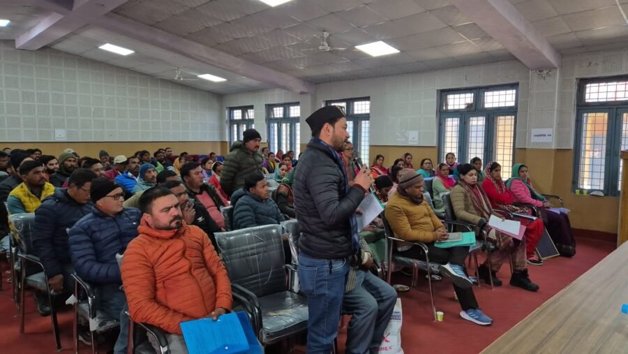 ज्योतिर्मठ बीडीसी बैठक: पानी, सड़क और स्वास्थ्य के मुद्दों पर हंगामा, के निर्देश