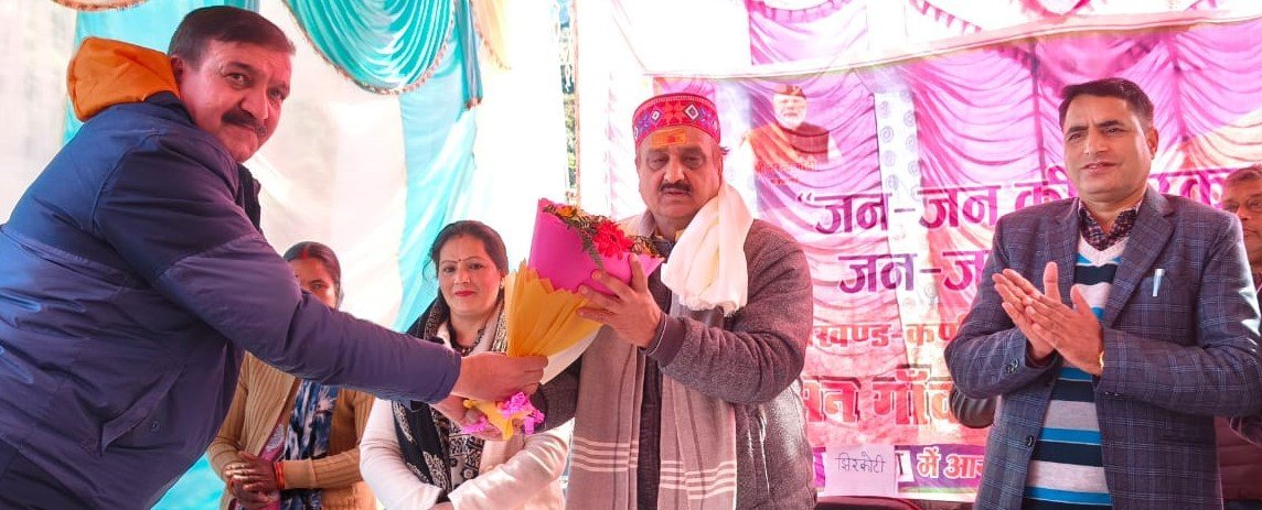 शिविर ने फरियादियों के चेहरे पर लौटाई रौनक