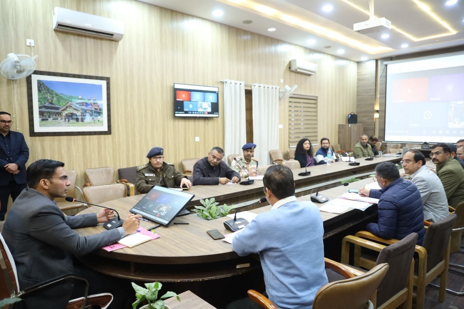 अवैध खनन पर लगी रोक तो चार गुना बढ़ा राजस्व, धामी सरकार की पारदर्शी नीतियों से खनन को लेकर बदली अवधारणा