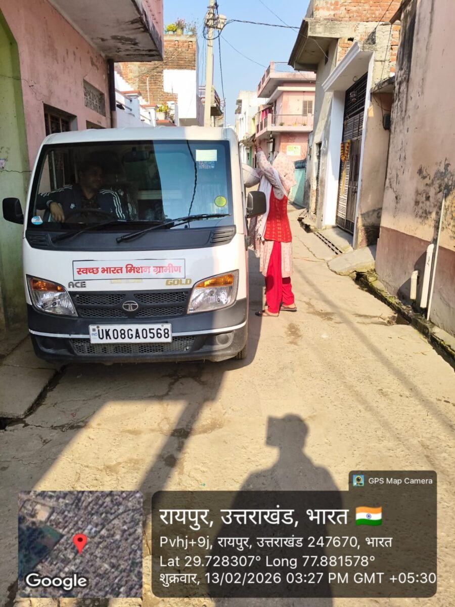 डीएम मयूर दीक्षित के निर्देशन में तीर्थ नगरी हरिद्वार को साफ स्वच्छ सुंदर जनपद बनाए जाने के लिए 03 माह से निरंतर चलाया जा रहा सफाई अभियान