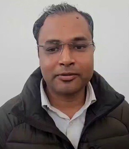 चारधाम यात्रा को लेकर एक्शन मोड में डीएम गौरव कुमार, सड़क सुरक्षा से लेकर गैस संकट तक व्यवस्थाओं पर फोकस