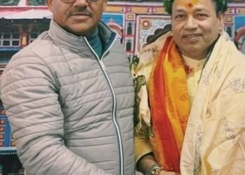 भगवान बदरीनाथ के दर्शनों को पहुंचे सूफी भजन गायक कैलाश खेर