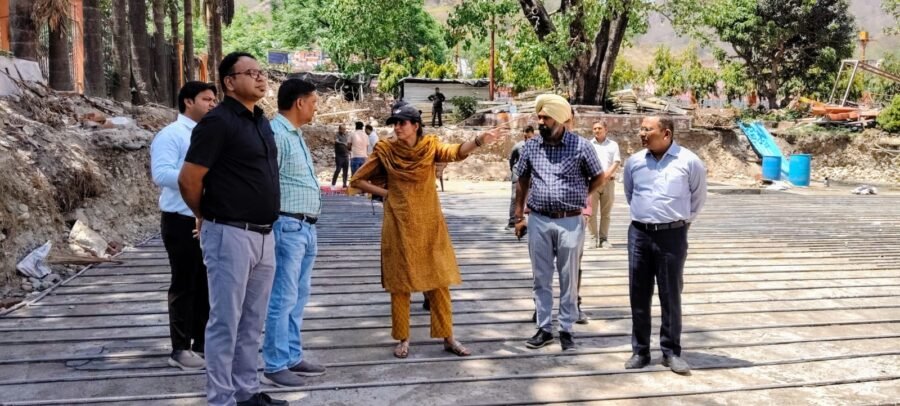 कुंभ मेला 2027 की तैयारियां तेजी से जारी : प्रगति पर अवस्थापना सुविधाओं से जुड़े तीन दर्जन काम, मेलाधिकारी सोनिका खुद ग्राउंड जीरो पर कर रही हैं निगरानी 