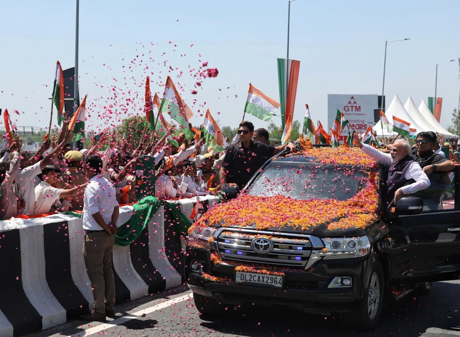 पीएम मोदी ने चिर परिचित अंदाज में फिर प्रकट किया उत्तराखंड प्रेम