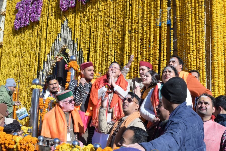 श्रद्धा, आस्था और दिव्यता की अद्भुत त्रिवेणी ग्यारहवें ज्योर्तिलिंग श्री केदारनाथ के कपाट विधि-विधान के साथ खुले
