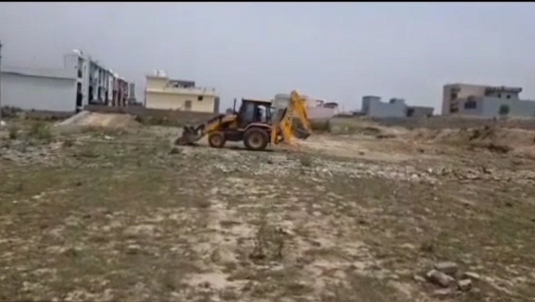 उत्तराखंड : देहरादून में अवैध कॉलोनी पर MDDA का बुलडोजर, 10 बीघा में हो रही प्लॉटिंग ध्वस्त