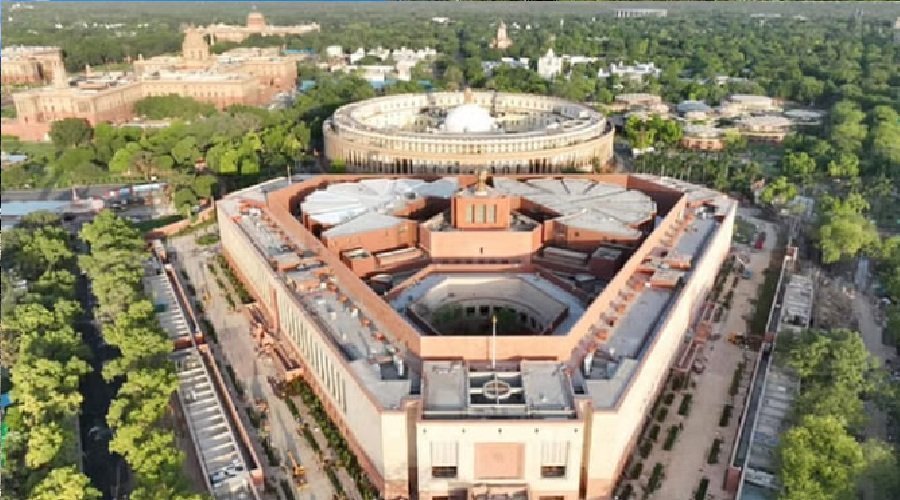 संसद का विशेष सत्र आज से, परिसीमन और लोकसभा विस्तार पर टकराव के आसार