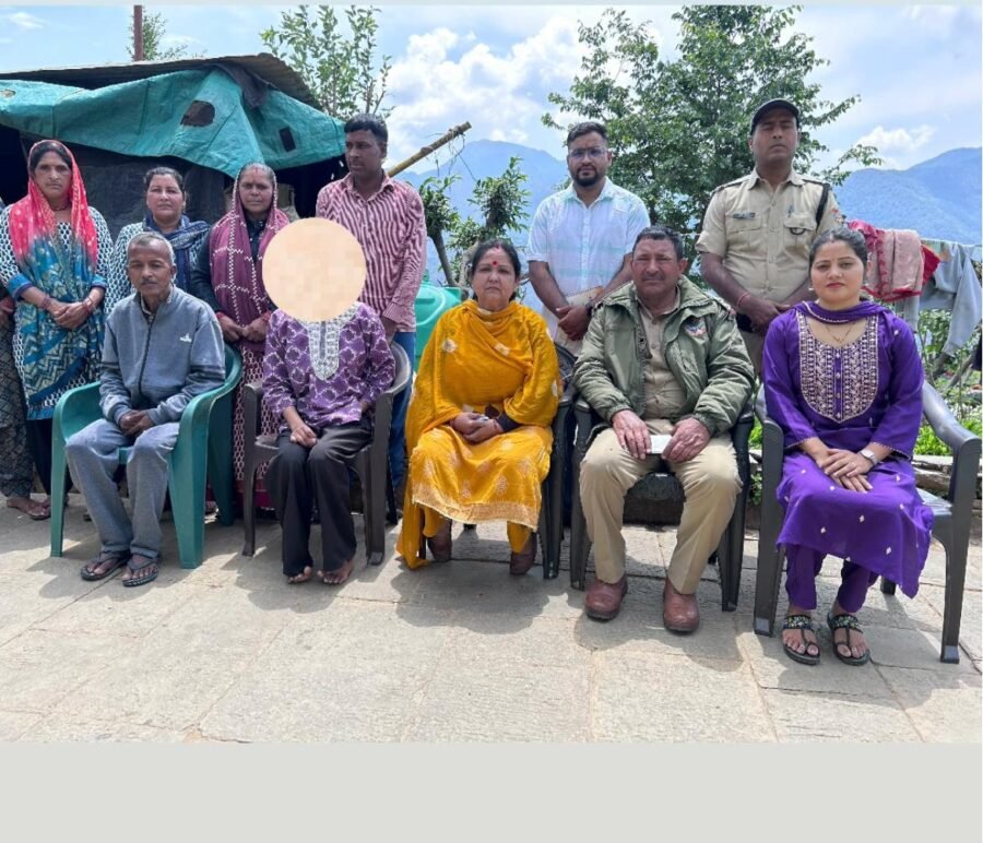 अगस्त्यमुनि में प्रशासन की तत्परता से टला बाल विवाह, चाइल्ड हेल्पलाइन 1098 पर सूचना मिलते ही टीम ने पहुंचकर रुकवाई नाबालिग की सगाई