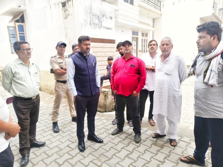 ज्वाइंट मजिस्ट्रेट की पहल से बुजुर्ग को मिला न्याय, हुई घर वापसी, प्रशासन ने दिया सुरक्षा व रख रखाव का आश्वासन