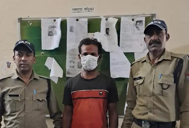 पौड़ी गढ़वाल : नशा तस्करी पर कार्रवाई, 60 पव्वे के साथ आरोपी गिरफ्तार
