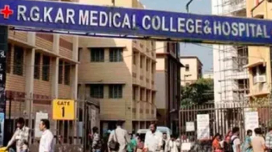 आरजी कर कांड में बड़ी कार्रवाई, तीन वरिष्ठ IPS अधिकारी निलंबित