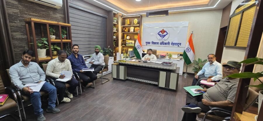 मतदाता सूची विशेष गहन पुनरीक्षण मैपिंग कार्य में प्राप्त दावे-आपत्तियों का समयबद्ध करें निस्तारण – सीडीओ अभिनव शाह
