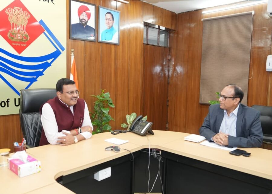 स्कूलों में बनेंगे बुक बैंक और डिजिटल लाइब्रेरी, मुख्य सचिव आनन्द बर्द्धन के सख्त निर्देश