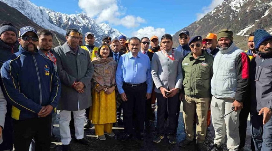 केदारनाथ धाम पहुंचे गौतम अदाणी, बाबा केदार के दर्शन कर लिया आशीर्वाद