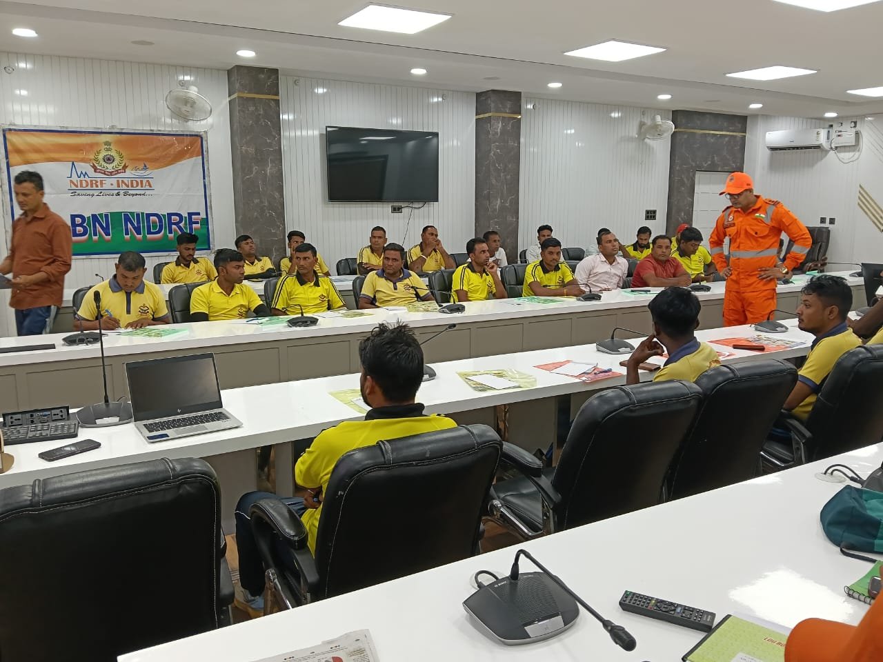 आपदा प्रबंधन को मजबूत करने के लिए 5 दिवसीय खोज बचाव प्राथमिकता सहायता एवं वाटर रेस्क्यू प्रशिक्षण कार्यक्रम का शुभारंभ