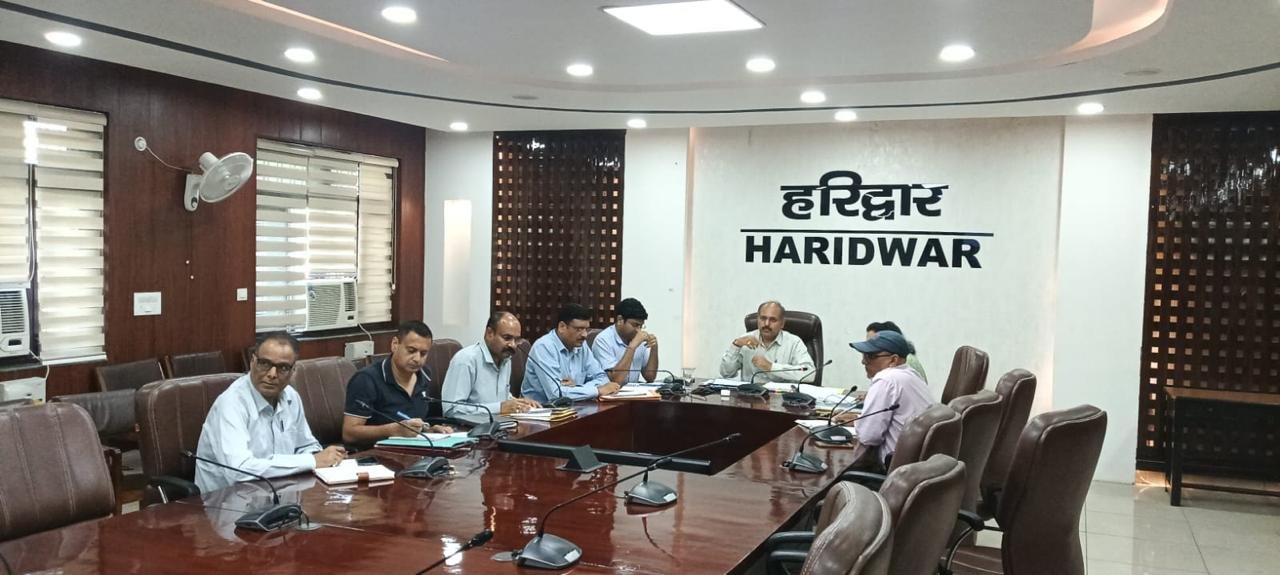 सुप्रीम कोर्ट के आदेशों पर सख्ती, ठोस अपशिष्ट प्रबंधन को लेकर सीडीओ डॉ. ललित नारायण मिश्र का बड़ा एक्शन