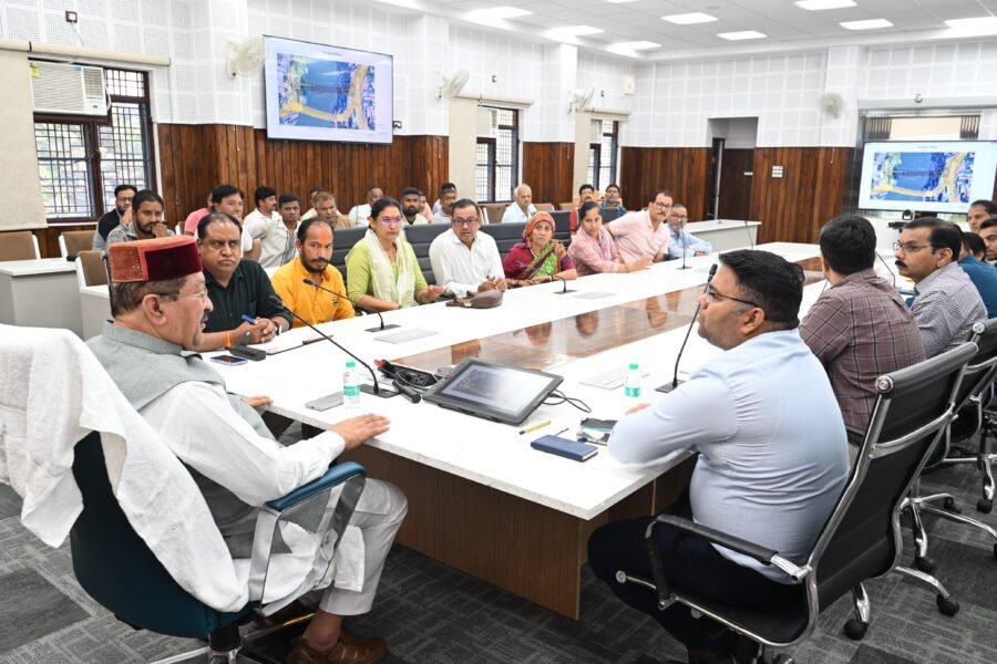 बेलनी में बनेगा 85.68 मीटर लंबा नया मोटर सेतु, 33.05 करोड़ से बदलेगी कनेक्टिविटी की तस्वीर, कैबिनेट मंत्री भरत सिंह चौधरी ने प्रभावितों एवं व्यापारियों के साथ की महत्वपूर्ण बैठक