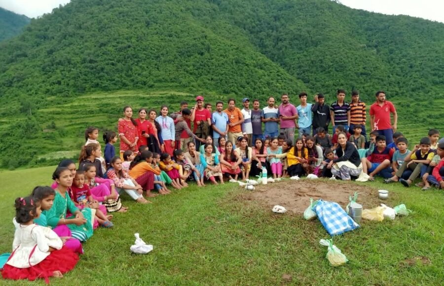 देवीथात का गोठी मेला : लोकआस्था, देव परंपरा और सांस्कृतिक विरासत का अनुपम संगम